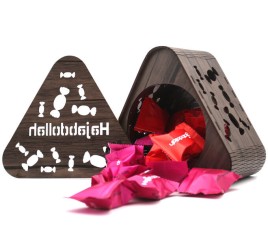 Конфеты из пишмание "Ягодный ларец" ассорти в деревянной упаковке 200гр.